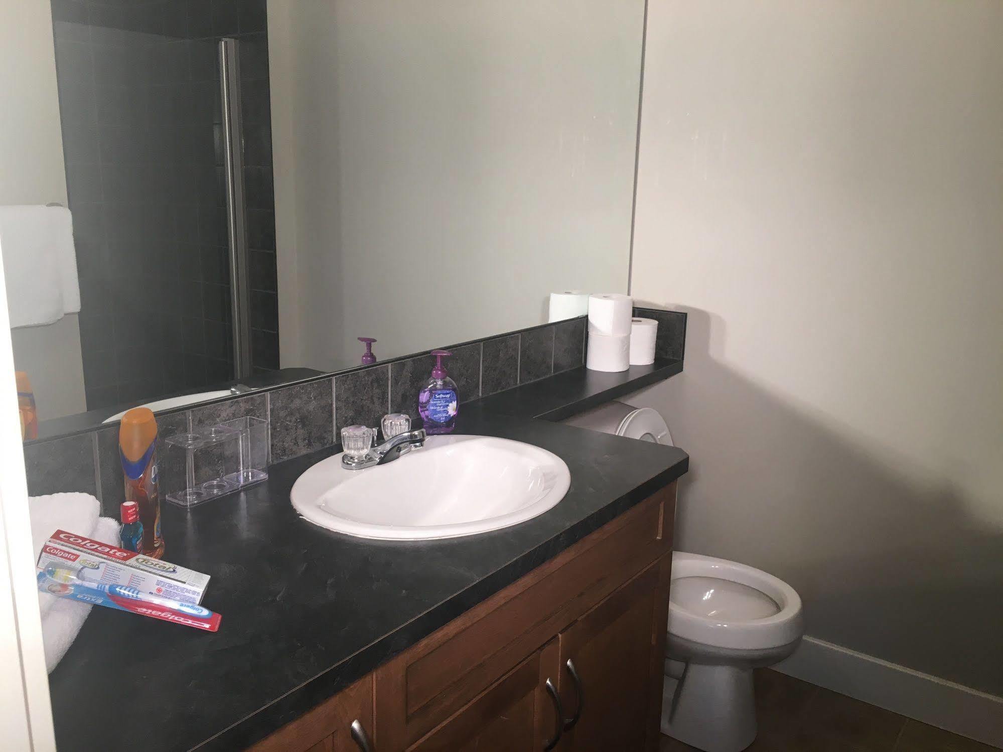 Olympic Suites Calgary Zewnętrze zdjęcie